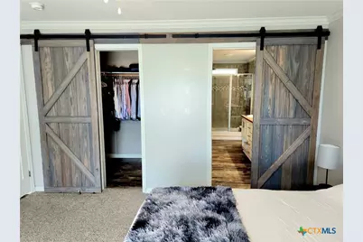 908 Henry Street, Cuero, TX 77954 - Photo 14