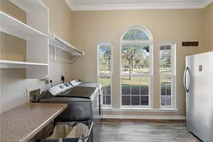 1010 Wild Flower, Floresville, TX 78114 - Photo 28