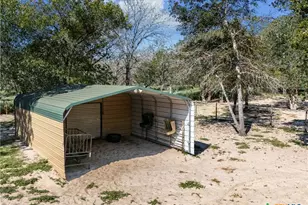 1010 Wild Flower, Floresville, TX 78114 - Photo 44