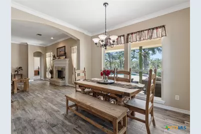 1010 Wild Flower, Floresville, TX 78114 - Photo 14