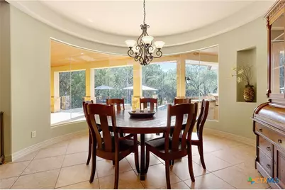 633 Riverforest Drive, New Braunfels, TX 78132 - Photo 8