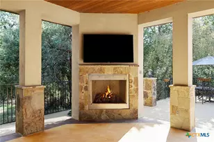 633 River Forest Dr, New Braunfels, TX 78132 - Photo 38