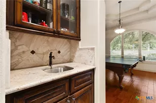 633 River Forest Dr, New Braunfels, TX 78132 - Photo 14