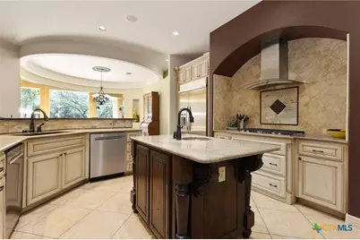 633 Riverforest Drive, New Braunfels, TX 78132 - Photo 12