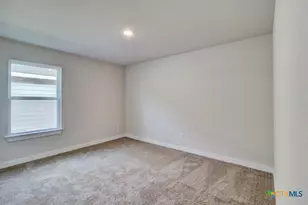 943 Cloudy Sky Rd, New Braunfels, TX 78130 - Photo 16