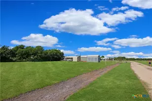 1209 W Oakland Ave, Seadrift, TX 77983 - Photo 2