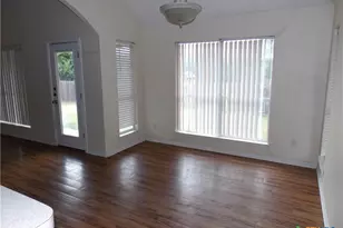 2704 Kneese Dr, Belton, TX 76513 - Photo 4