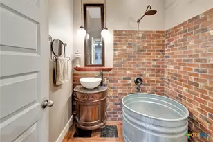 59 Leaning Oak Rd, Victoria, TX 77904 - Photo 16