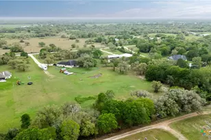 7134 Old Hwy Rd, Inez, TX 77968 - Photo 40