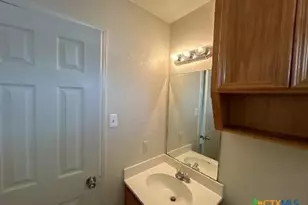 909 McDaniel Cir, Killeen, TX 76543 - Photo 12