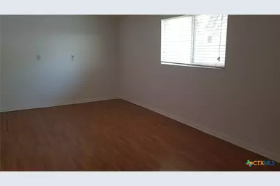 1123 Coll Street, New Braunfels, TX 78130 - Photo 22