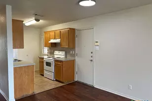 912 McDaniel Cir, Killeen, TX 76543 - Photo 12