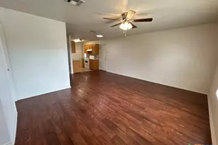 912 McDaniel Cir, Killeen, TX 76543 - Photo 8