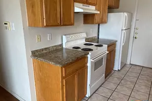 913 McDaniel Cir, Killeen, TX 76543 - Photo 6