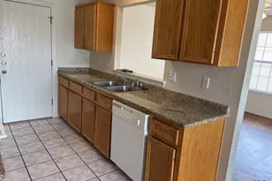 913 McDaniel Cir, Killeen, TX 76543 - Photo 8