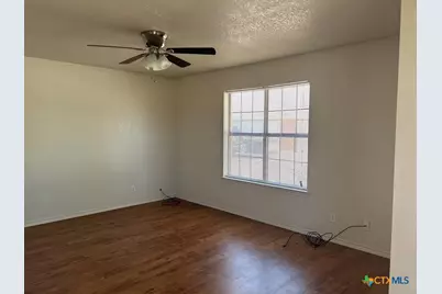 913 McDaniel Circle, Killeen, TX 76543 - Photo 4