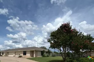 914 McDaniel Cir, Killeen, TX 76543 - Photo 2