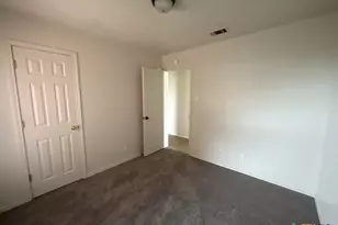 915 McDaniel Circle, Killeen, TX 76543 - Photo 12