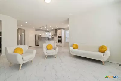 2275 W Oak Run Parkway, New Braunfels, TX 78132 - Photo 12