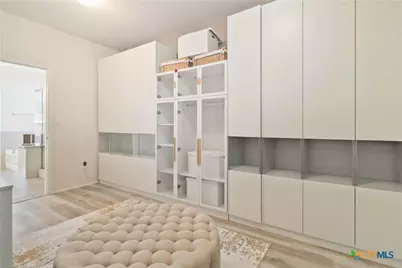 2275 W Oak Run Parkway, New Braunfels, TX 78132 - Photo 20