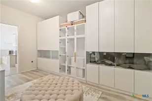 2275 W Oak Run Pkwy, New Braunfels, TX 78132 - Photo 18