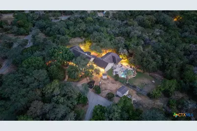 810 Bluff Ridge Court, New Braunfels, TX 78132 - Photo 10