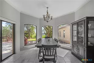 810 Bluff Ridge Ct, New Braunfels, TX 78132 - Photo 20