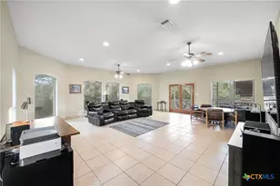 810 Bluff Ridge Ct, New Braunfels, TX 78132 - Photo 26