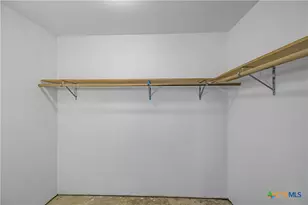 4526 State Hwy 111, Yoakum, TX 77995 - Photo 14