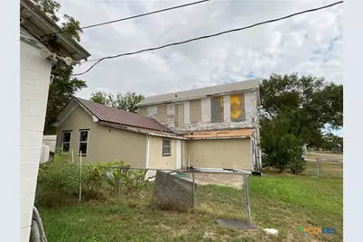515 E French Street, Cuero, TX 77954 - Photo 14