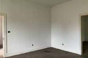 515 E French St, Cuero, TX 77954 - Photo 28