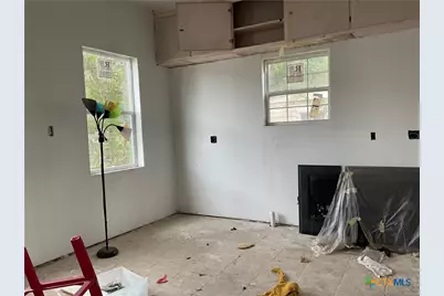 515 E French Street, Cuero, TX 77954 - Photo 24