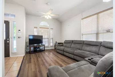 5704 Mahogany Bay, Schertz, TX 78108 - Photo 2