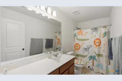 241 Deer Crest Drive, New Braunfels, TX 78130 - Photo 18