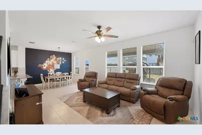 241 Deer Crest Drive, New Braunfels, TX 78130 - Photo 4