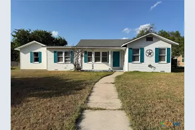 608 3rd Street, Cuero, TX 77954 - Photo 1