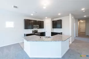 309 Ivy Roads, Seguin, TX 78155 - Photo 6