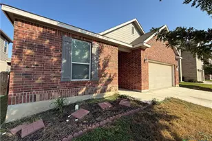 2007 Stepping Stone, New Braunfels, TX 78130 - Photo 2