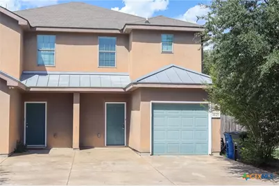 1125 Brown Rock Drive, New Braunfels, TX 78130 - Photo 2