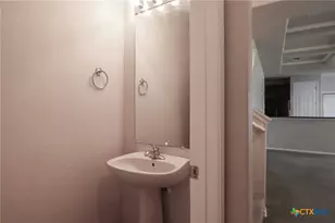 1125 Brown Rock Dr, New Braunfels, TX 78130 - Photo 12