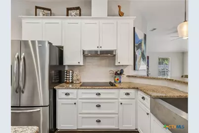 1832 Sunnybrook Drive, New Braunfels, TX 78130 - Photo 28