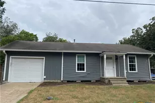 121 E 15th St, Shiner, TX 77984 - Photo 1