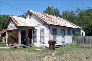 140 Elm St, Lockhart, TX 78644 - Photo 20