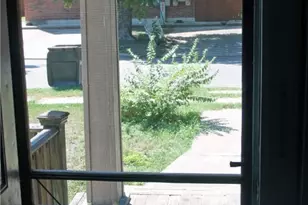 140 Elm St, Lockhart, TX 78644 - Photo 6