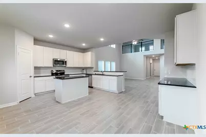 428 Tims Way, Seguin, TX 78155 - Photo 10