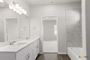 2431 Winding Creek Rd, Kyle, TX 78640 - Photo 12