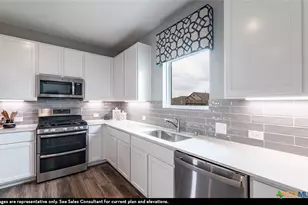 404 Jills Path, Seguin, TX 78155 - Photo 10