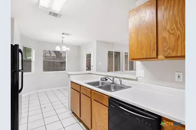 827 Sagewood Trail, San Marcos, TX 78666 - Photo 12