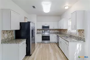 2824 Berry Trace, Schertz, TX 78154 - Photo 10