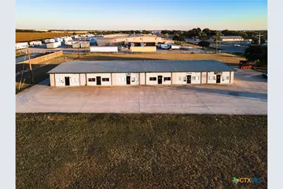 2331 N State Highway 46 Highway, Seguin, TX 78155 - Photo 1